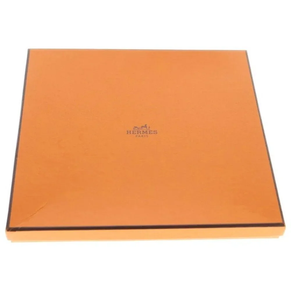 ★SOLD★ Hermes Carre 90 Legend of Embroidery Silk Scarf Black White - Picture 6 of 6